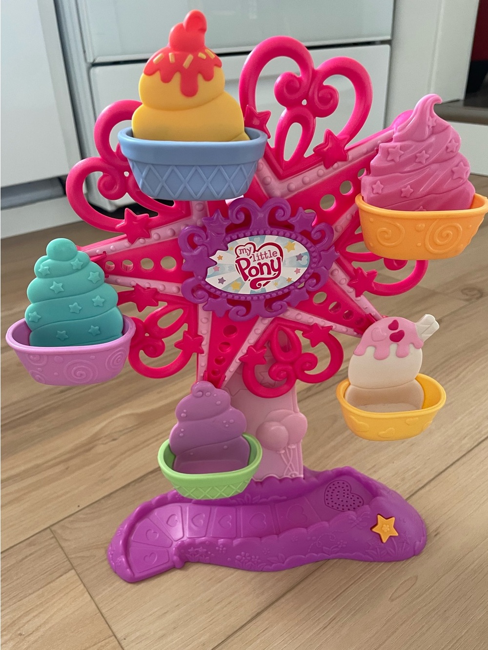 My Little Pony Ferris Wheel (no ponies)